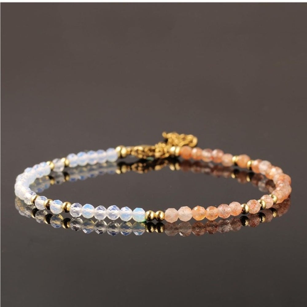 NIB Moonstone & Sunstone Gemstone Crystal Bracelet w Gold Accents Sparkly Dainty